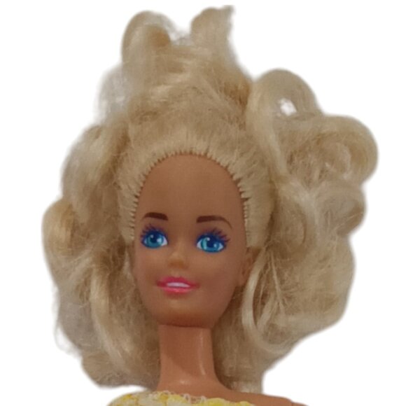 Vintage Barbie Dolls Lot of 3, China 1966, Blonde Hair Blue Eyes - Picture 7 of 10